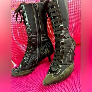 Rare Fornarina lace up boots, size 6